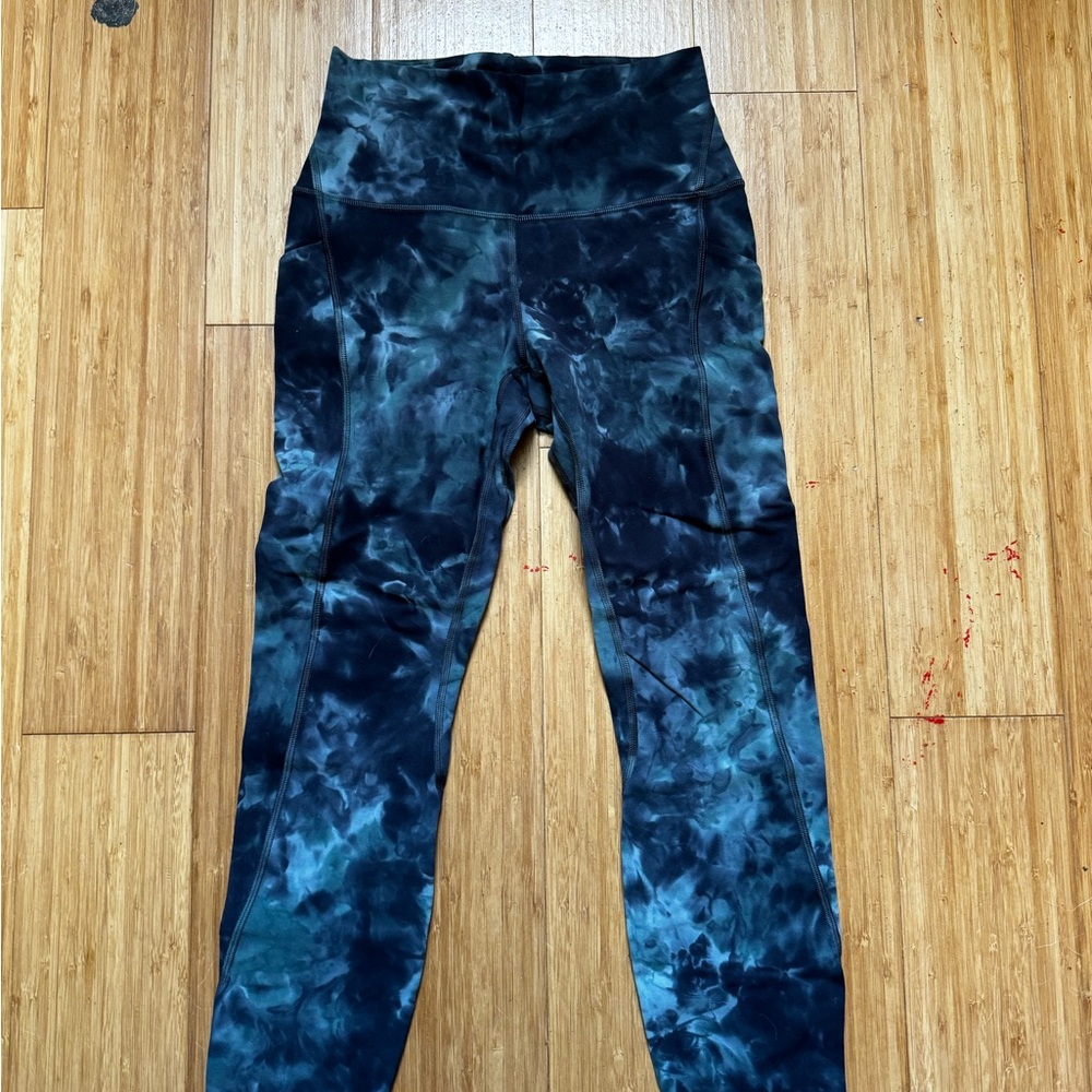 Lululemon Athletica align with pockets diamond dye